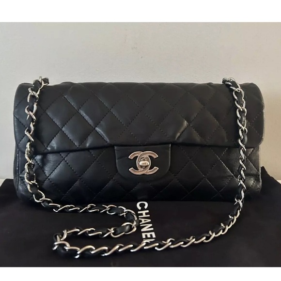 🌟SOLD🌟CHANEL Classic CC East West Quilted Lambskin Shoulder Bag Black - Picture 4 of 14